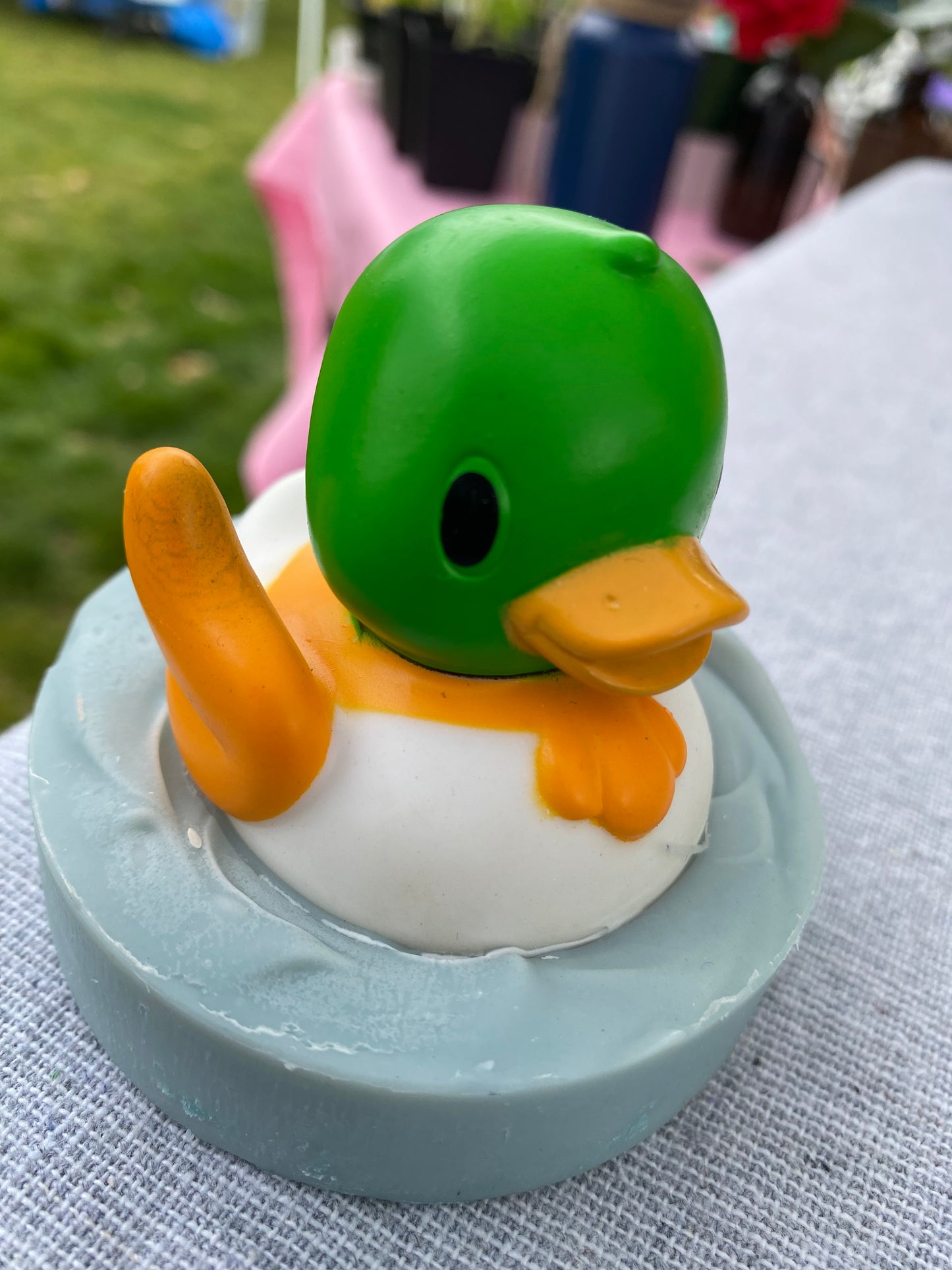 Soap Bars for Kids with the Munchkin Bath Toy Lake Series