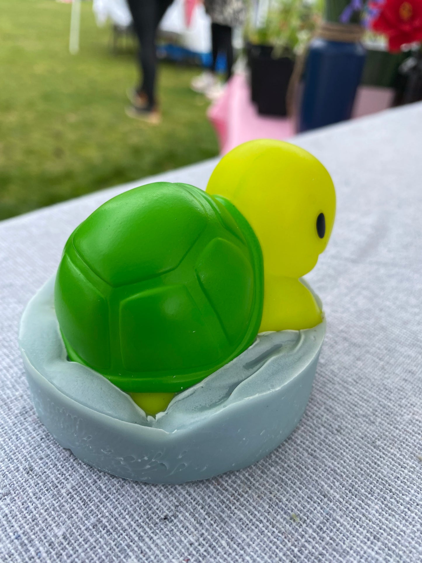 Soap Bars for Kids with the Munchkin Bath Toy Lake Series